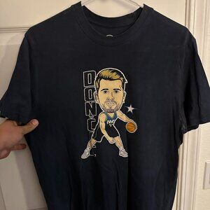 47 Brand Luka Doncic Big Head T-Shirt, Men's Size Large